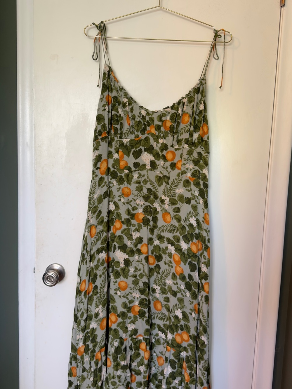 Reformation Embry Dress Orange Grove, Green Floral Tie-Shoulder Midi Dress - Picture 2 of 4